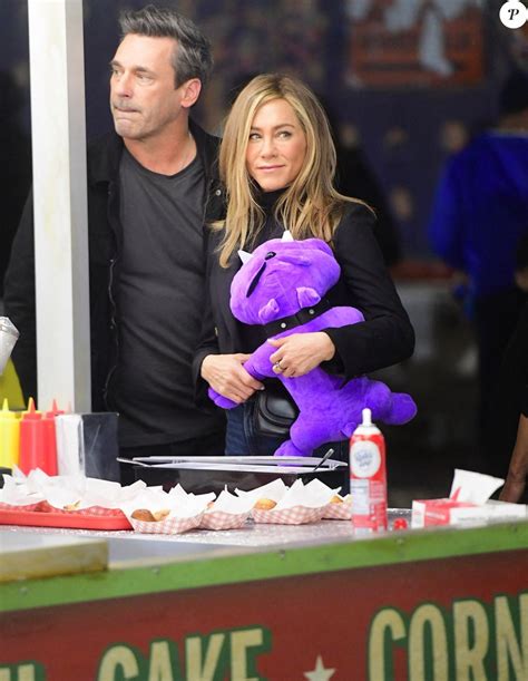 jennifer aniston jon hamm